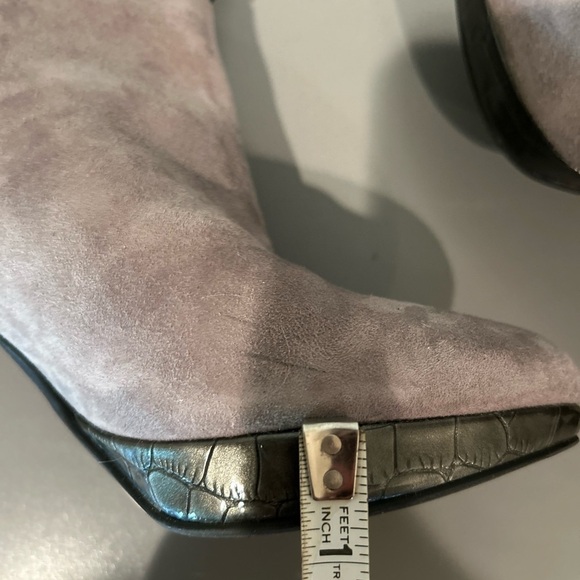 “Bandolino” BDCala Dressy Heel Platform Boots Womens 7.5 Gray Suede w/ Side Zip - Picture 13 of 17